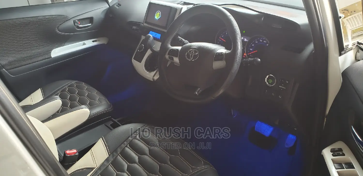 Toyota Wish 2015 White