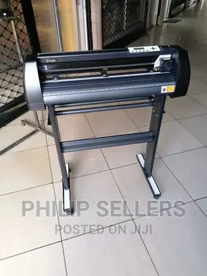 Vinyl Cutting Machine 
 and Cut Graphitti Images