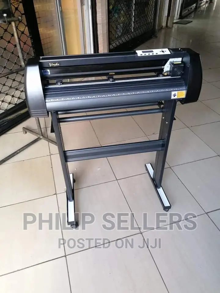 Vinyl Cutting Machine 
 and Cut Graphitti Images