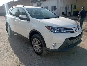 Toyota RAV4 2016 White