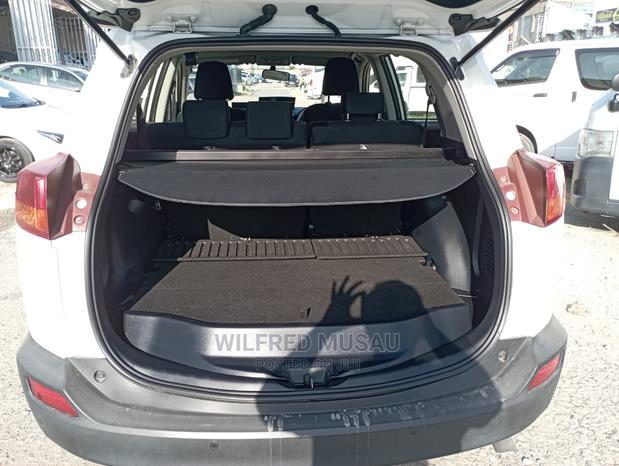 Toyota RAV4 2016 White - thumbnail 5