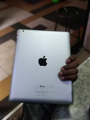 Apple iPad 2 Wi-Fi 16 GB Silver