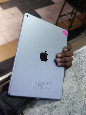 Apple iPad Air 2 32 GB Silver - main view