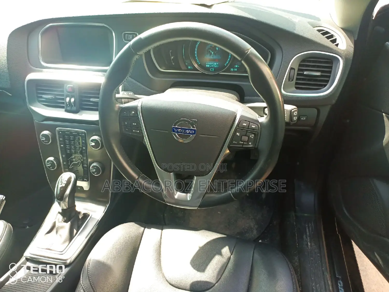 Volvo V40 2015 Black