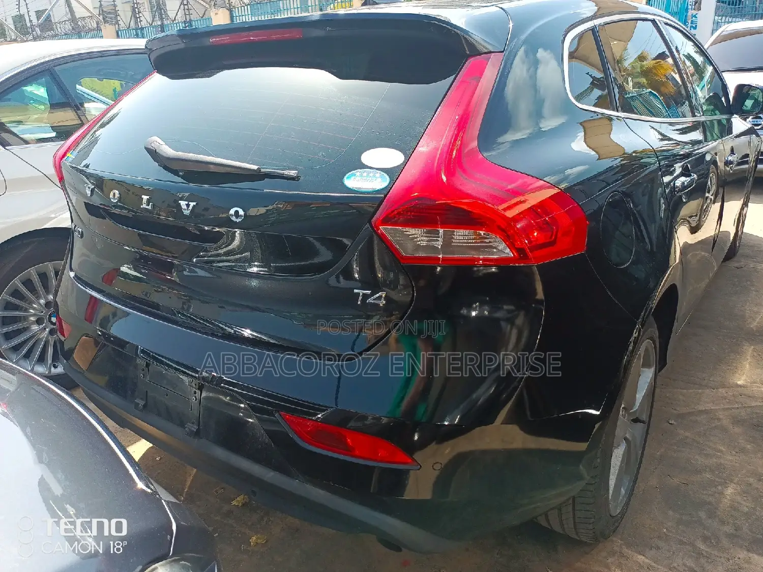 Volvo V40 2015 Black