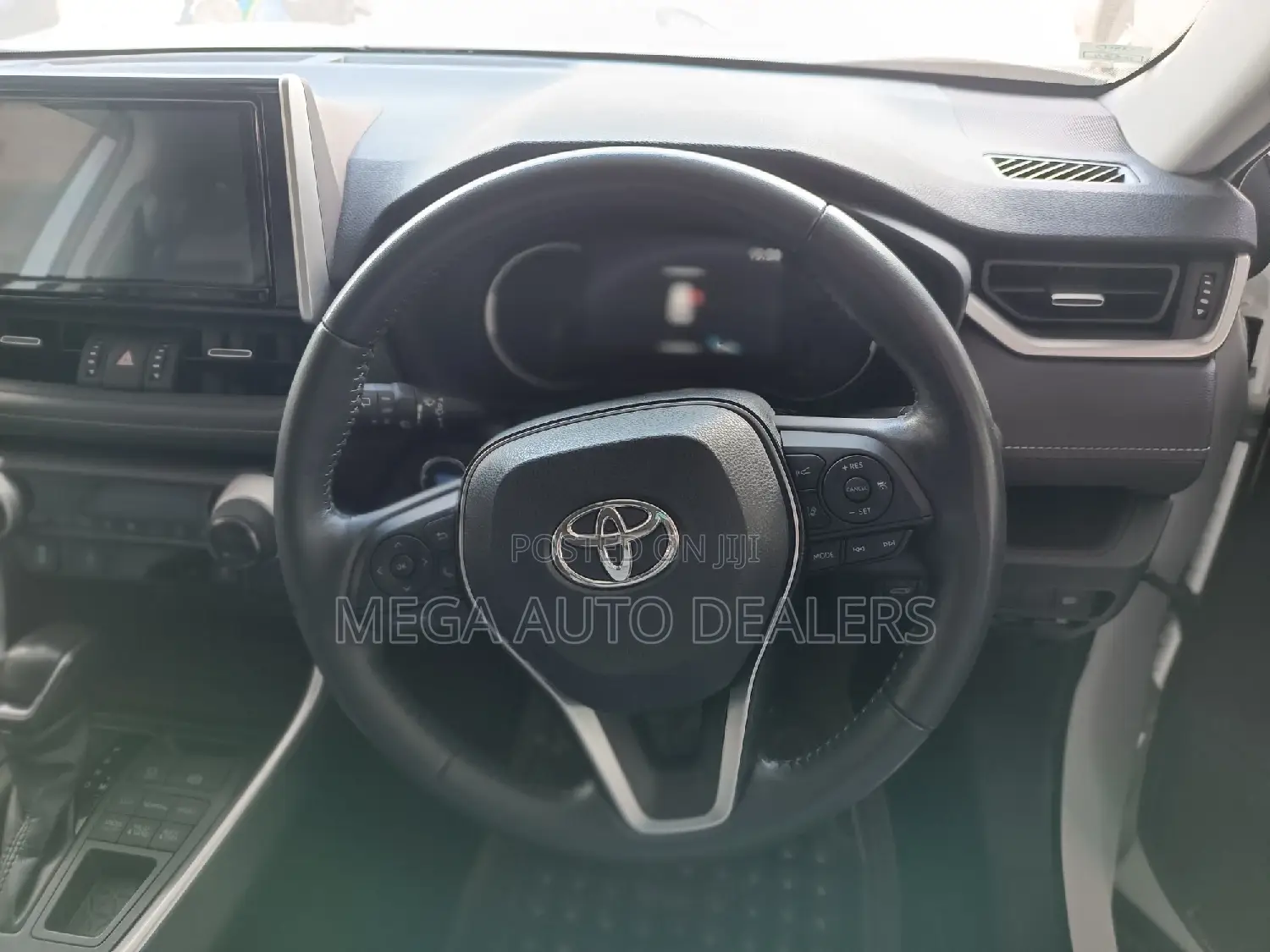 Toyota RAV4 2019 Off White