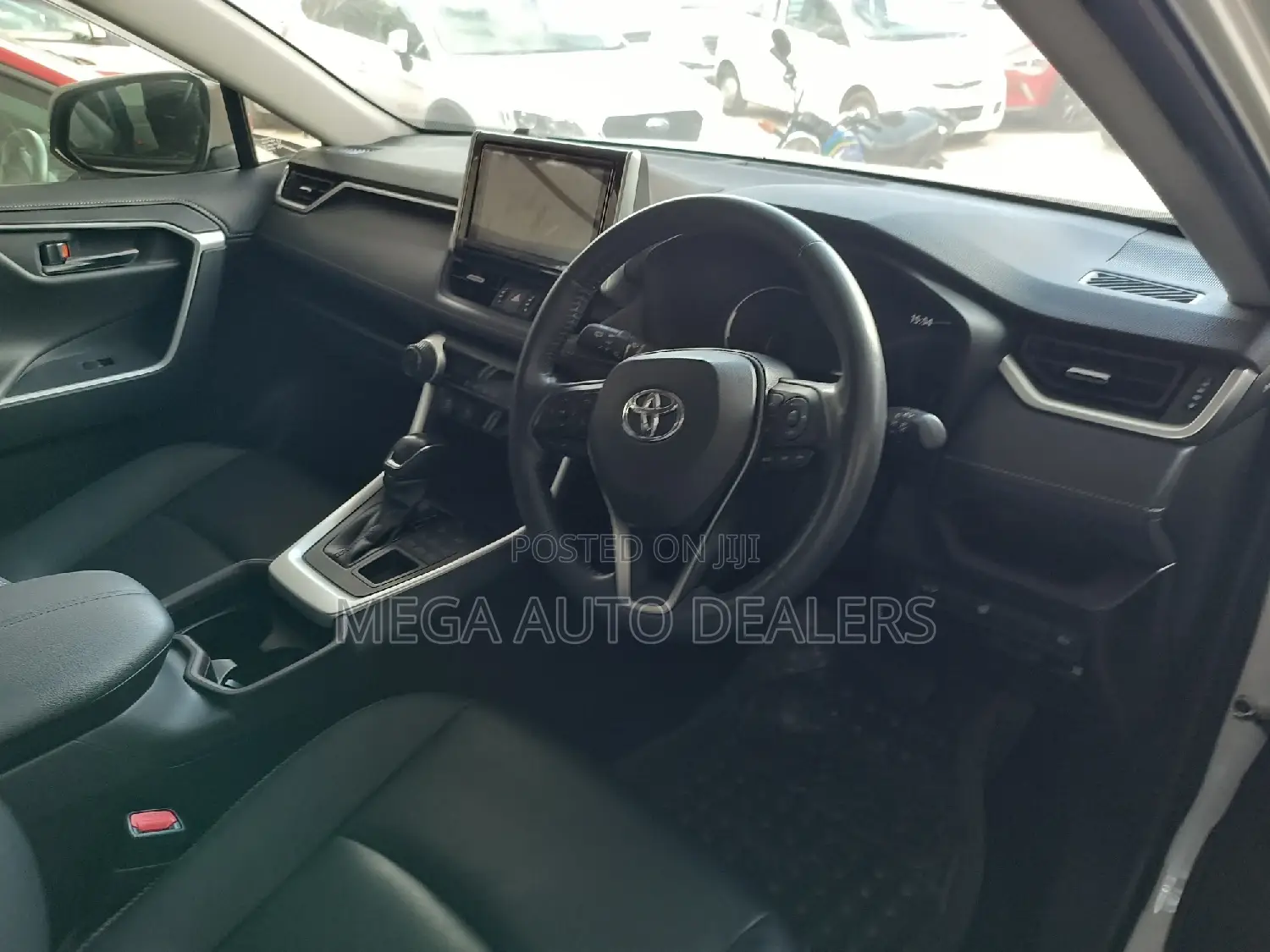 Toyota RAV4 2019 Off White