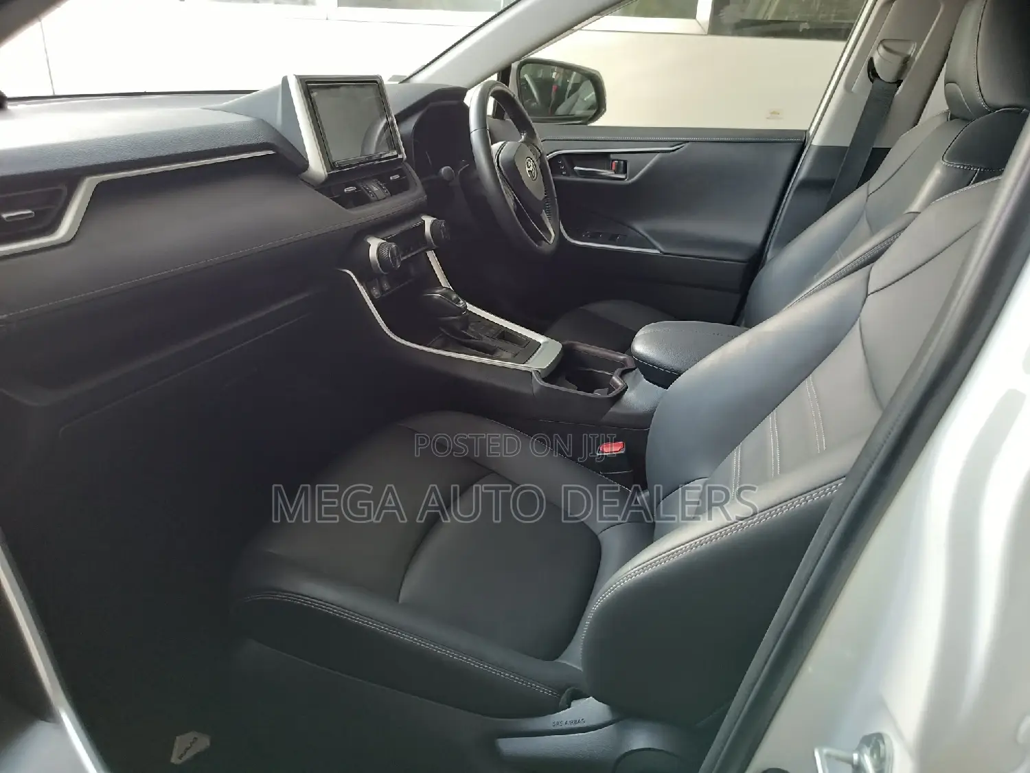 Toyota RAV4 2019 Off White