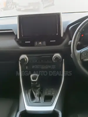 Toyota RAV4 2019 Off White