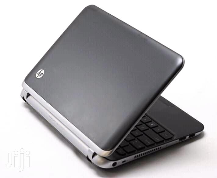 Laptop HP 12.3" 320GB HDD 2GB RAM