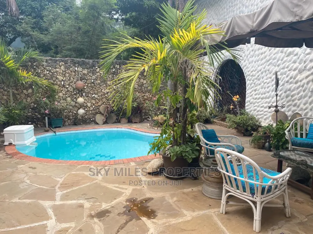 4bdrm Villa in La-Marina, Mtwapa for Sale