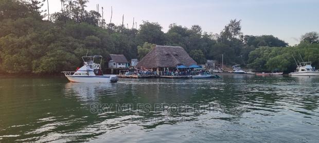 Floating Restaurant on 1 Acre Land on Sale in Mtwapa - thumbnail 19