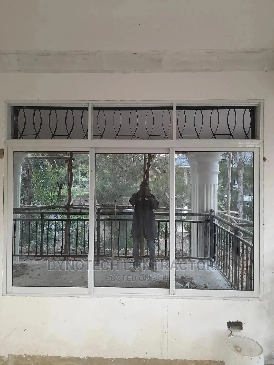 Aluminium /Aluminum Sliding Windows Doors Office Partition