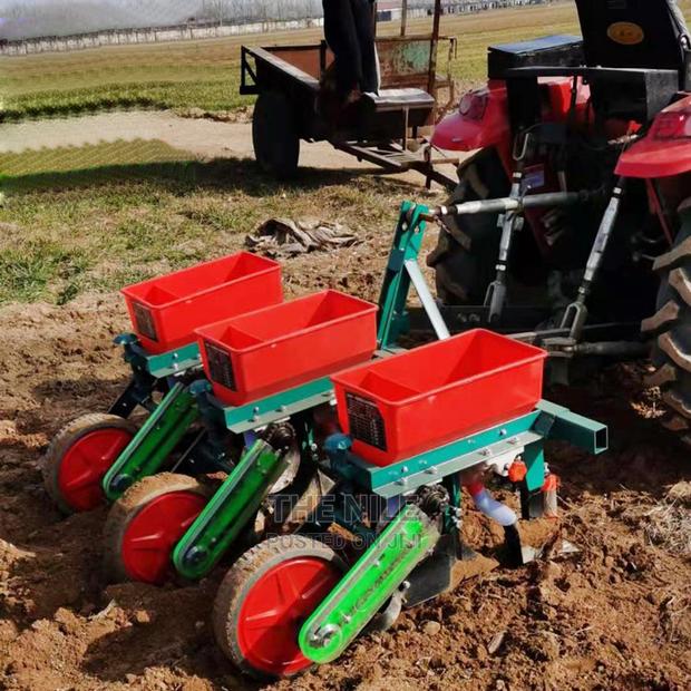 3 Row Corn Seeder - thumbnail 2