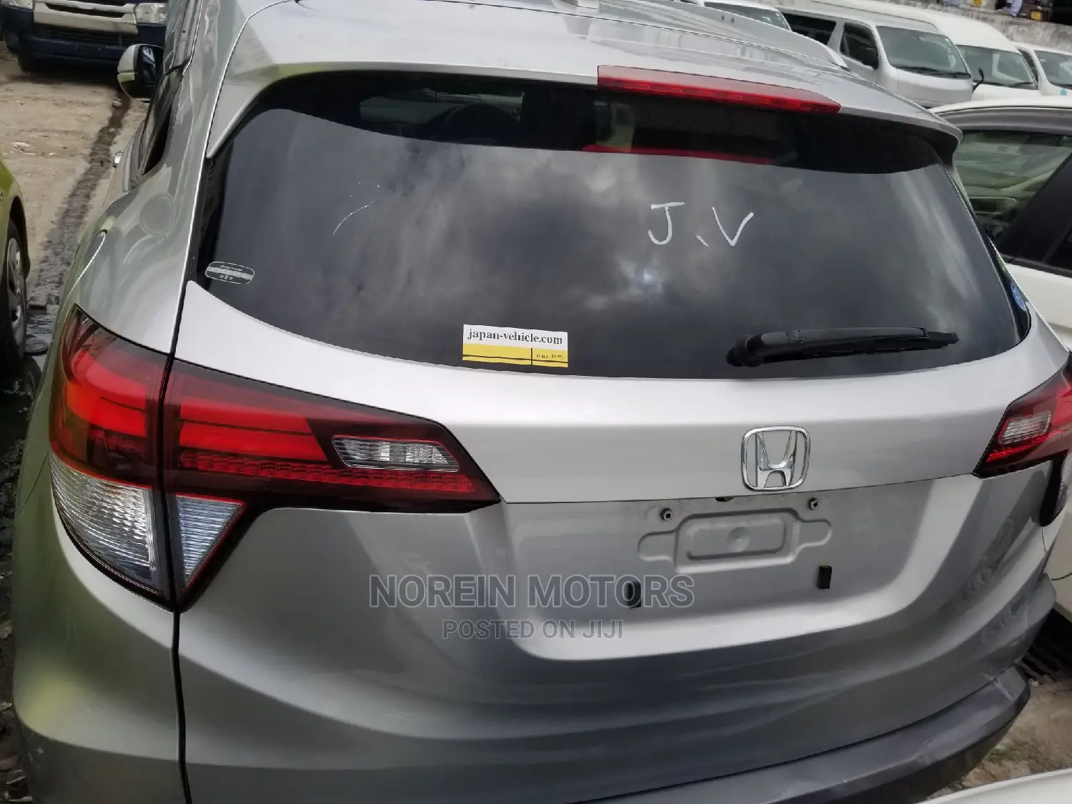 Honda Vezel 1.5 Hybrid 2WD 2015 Gray