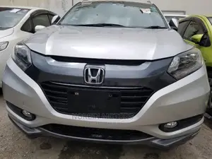Honda Vezel 1.5 Hybrid 2WD 2015 Gray