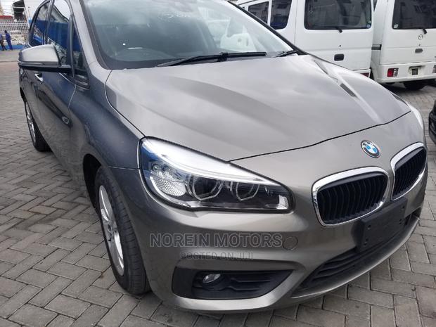 BMW 218i 2015 Gray - thumbnail 3