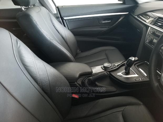 BMW 320i 2015 Red - thumbnail 4