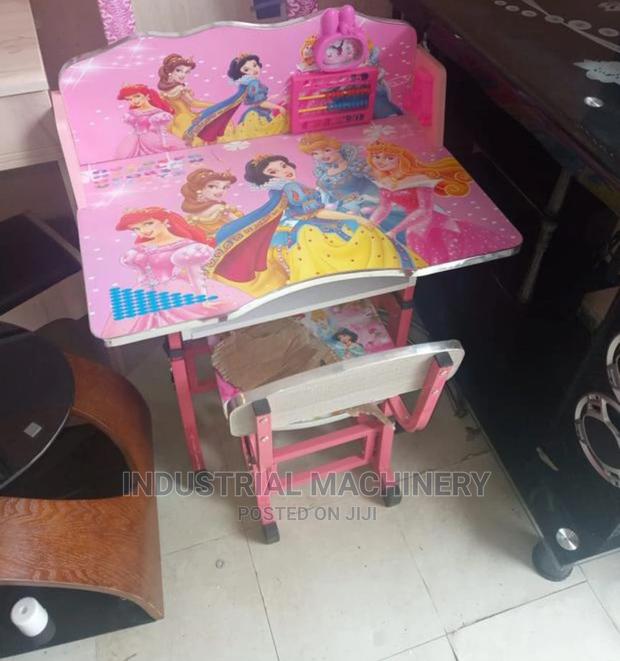 Study Table for Kids - main view