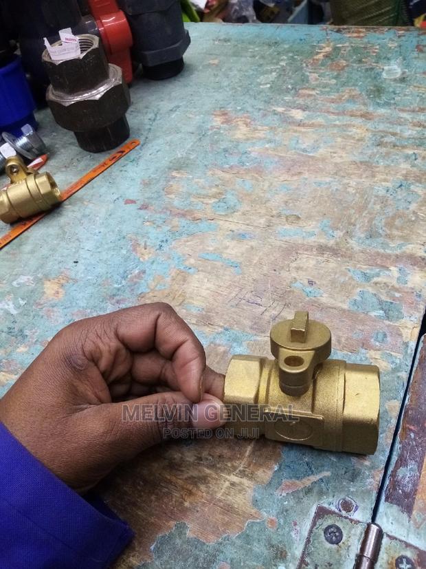 Lockable Ball Cork 1" - main view