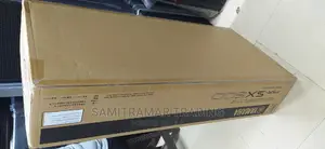 PSR-Sx600 Yamaha 61-Key Arranger Work Station Keyboard
