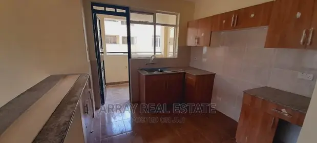 3bdrm Apartment in 3Br in Great, Banana for Sale