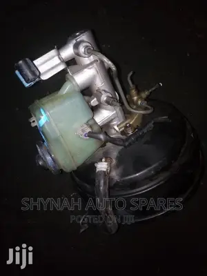 Brake Booster and Master Cylinder Prado 95