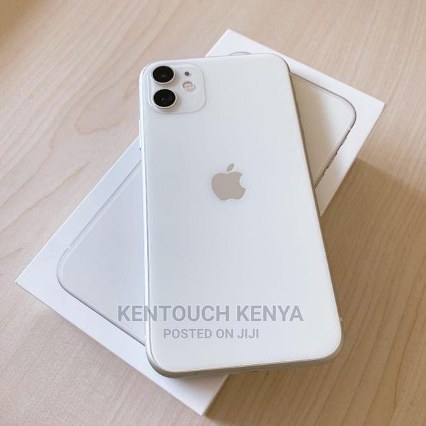 New Apple iPhone 11 128 GB White - thumbnail 4