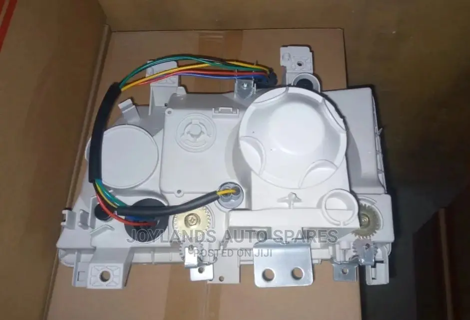 Headlamp Mitsubishi Canter 2005/4d35/4m50/4m51/