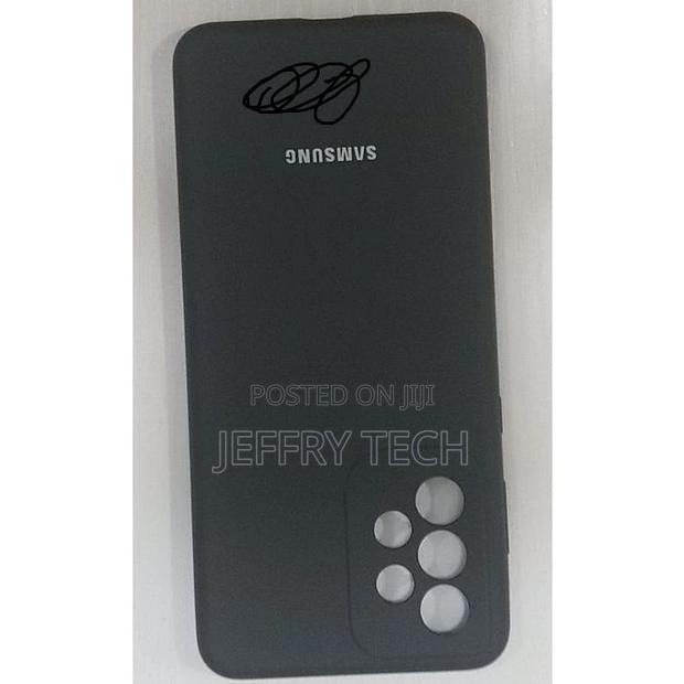 Samsung Galaxy A33 5G Silicone Back Case Black - thumbnail 2