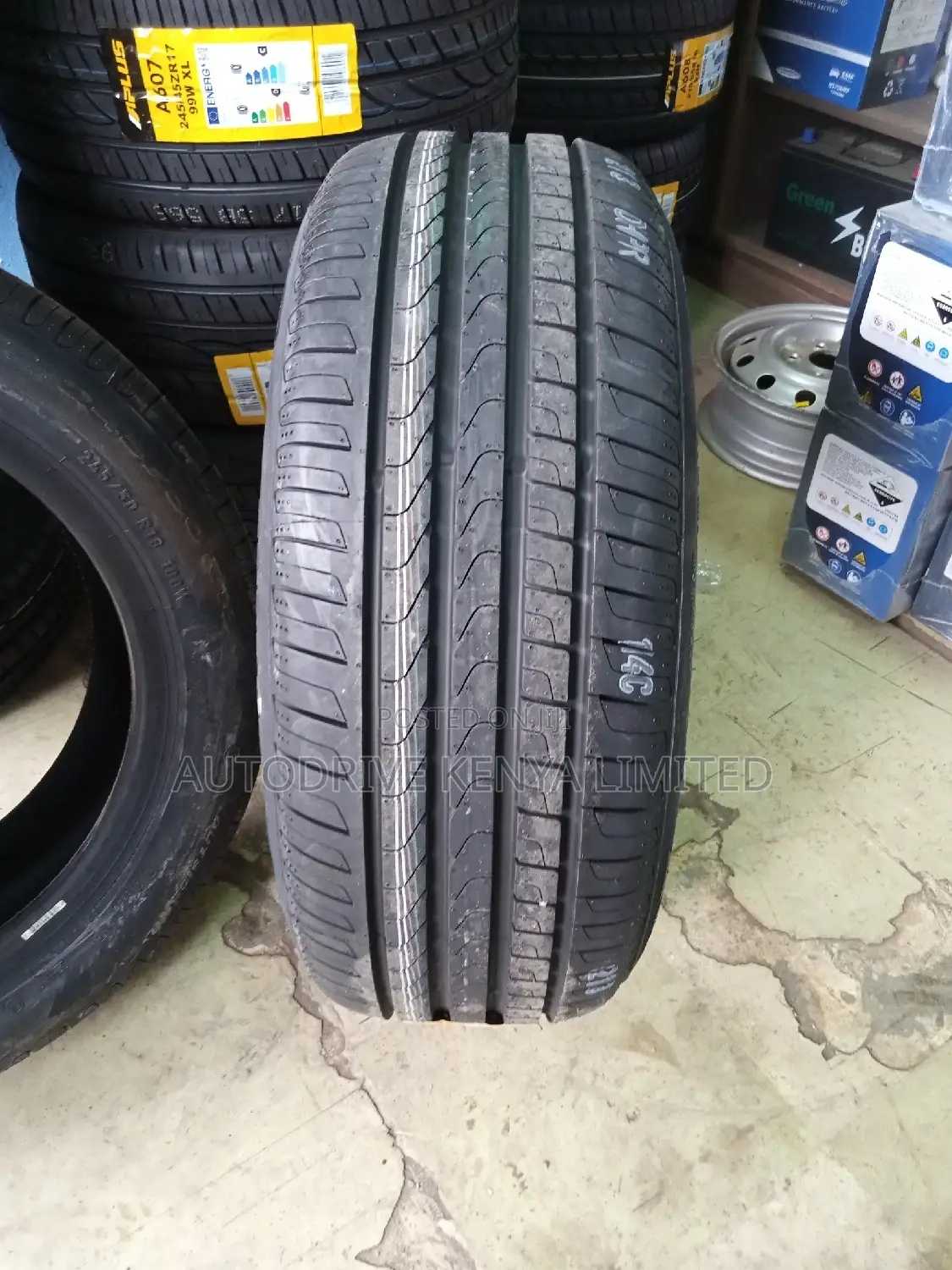 245/50r18 Pirelli R-F