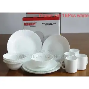 Brand New 16pc Dinner Set
