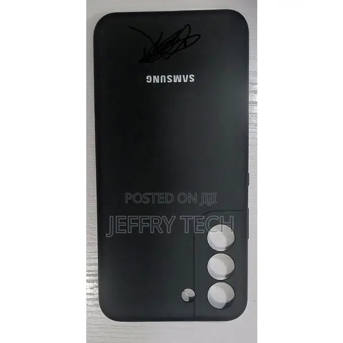 Samsung Galaxy S22 Silicone Back Case With Screenguard-Black