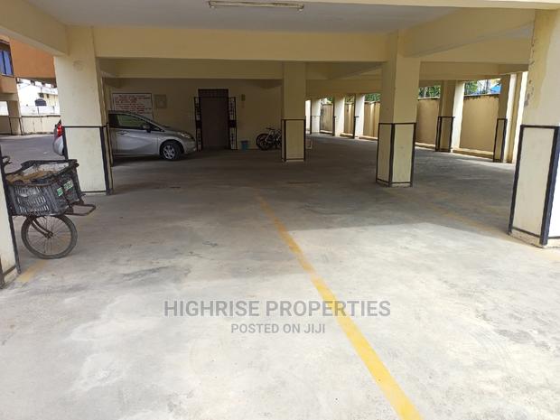 3bdrm Apartment in Kizingo for Rent - thumbnail 8