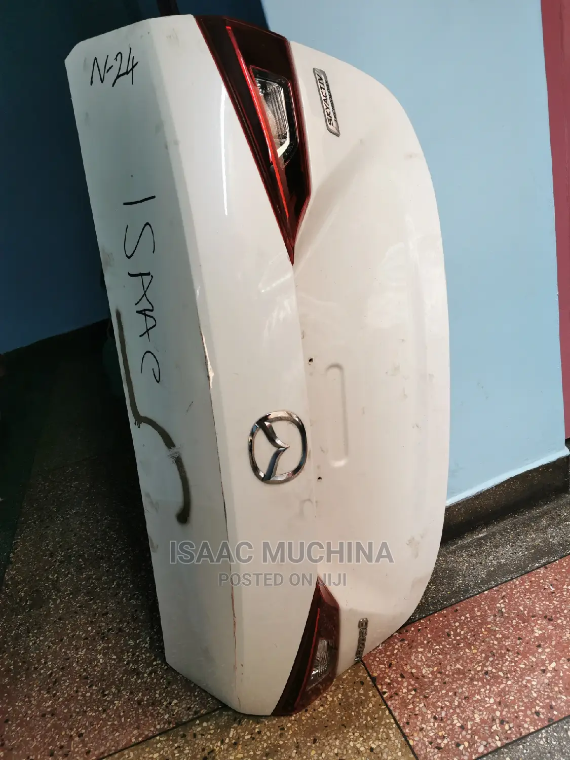 Mazda Axela 2014 Boot