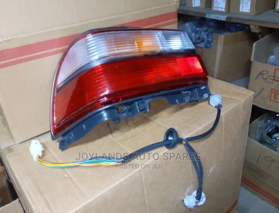 Tail Lamp Toyota Ae101 Saloon