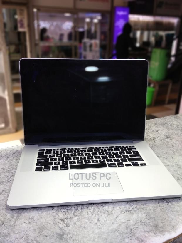 Laptop Apple MacBook Pro 2015 16GB Intel Core I7 SSD 512GB