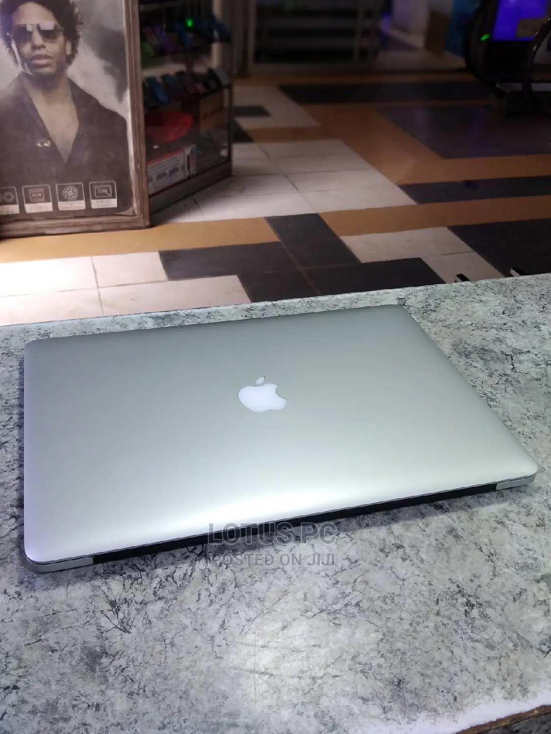 Laptop Apple MacBook Pro 2015 16GB Intel Core I7 SSD 512GB