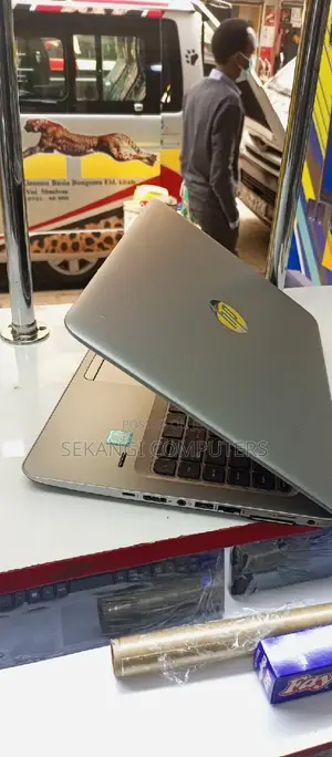 Laptop HP EliteBook 840 G3 8GB Intel Core I7 HDD 500GB