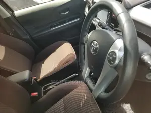 Toyota Aqua 2015 Black