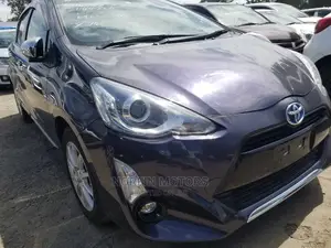 Toyota Aqua 2015 Black