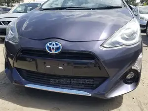 Toyota Aqua 2015 Black