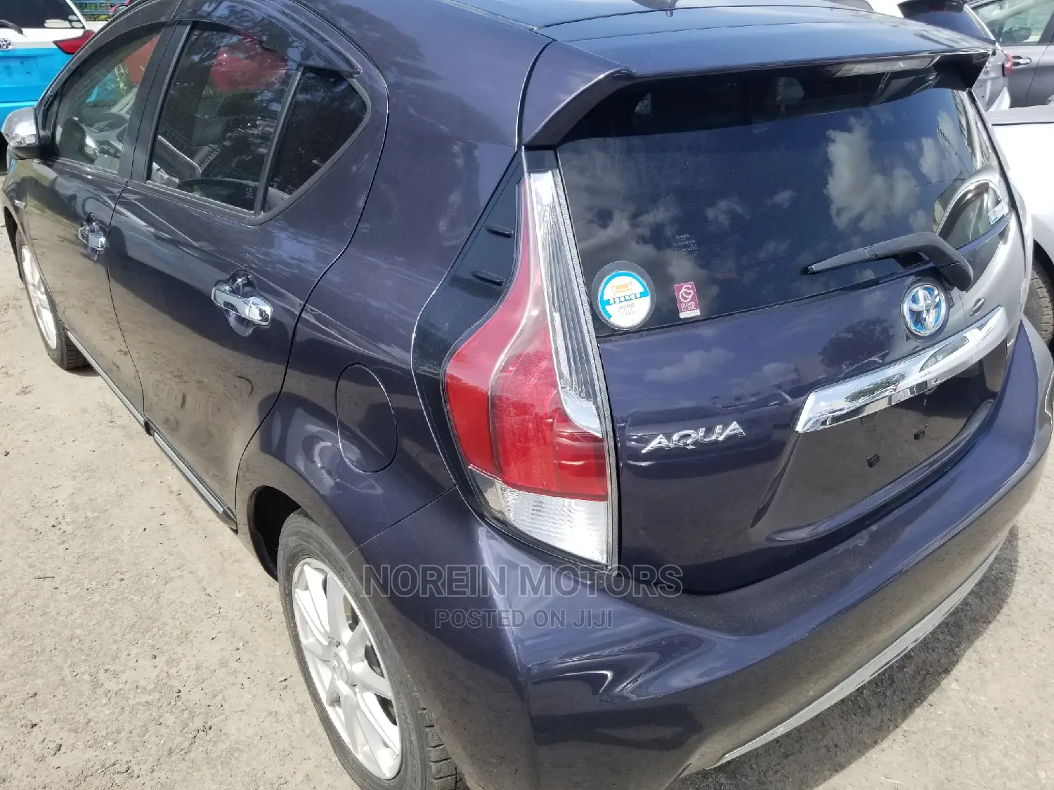 Toyota Aqua 2015 Black