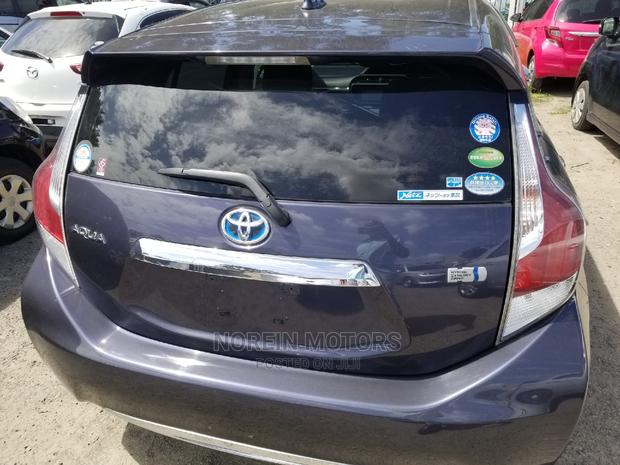 Toyota Aqua 2015 Black - thumbnail 10