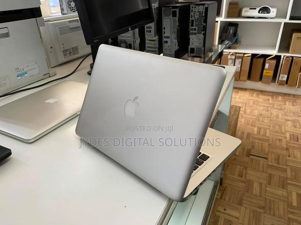 Laptop Apple MacBook Pro 8GB Intel Core I5 SSD 256GB - thumbnail 4