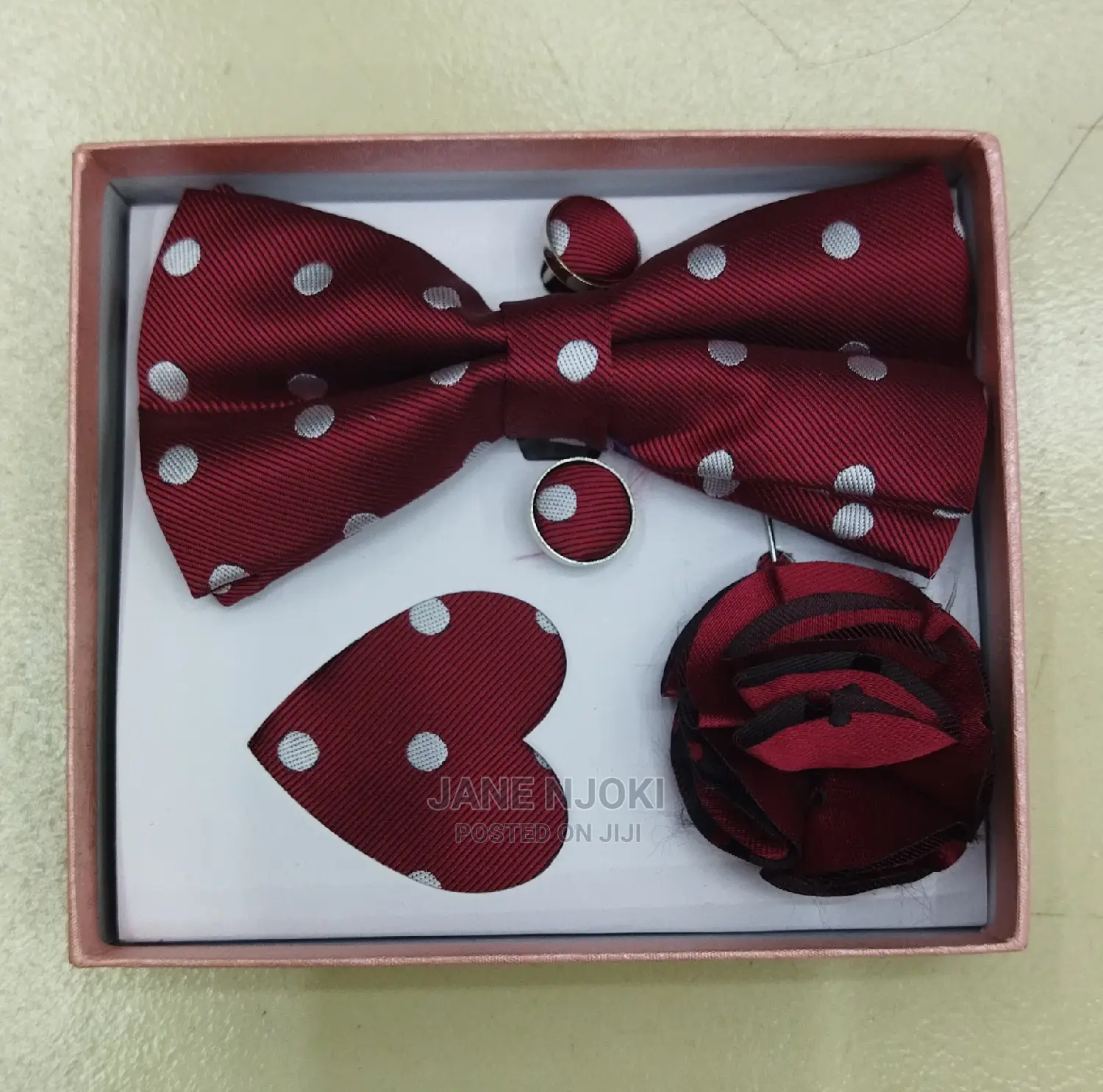 Maroon Porker Dot