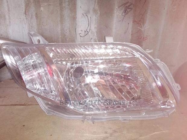Fielder 2010 Headlight - main view
