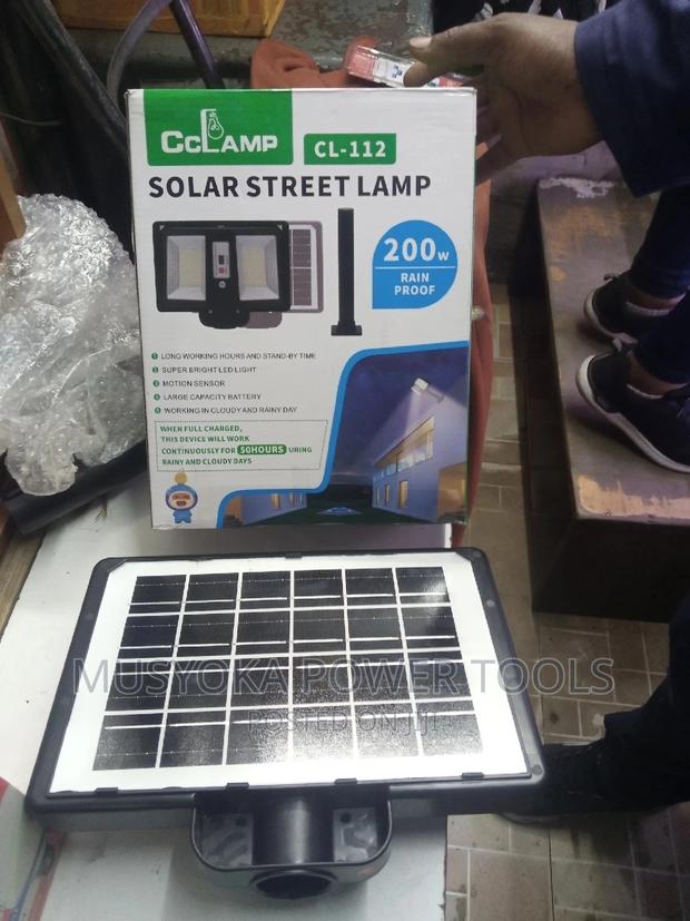 Security Solar Light With Motion and Darkness Sensor