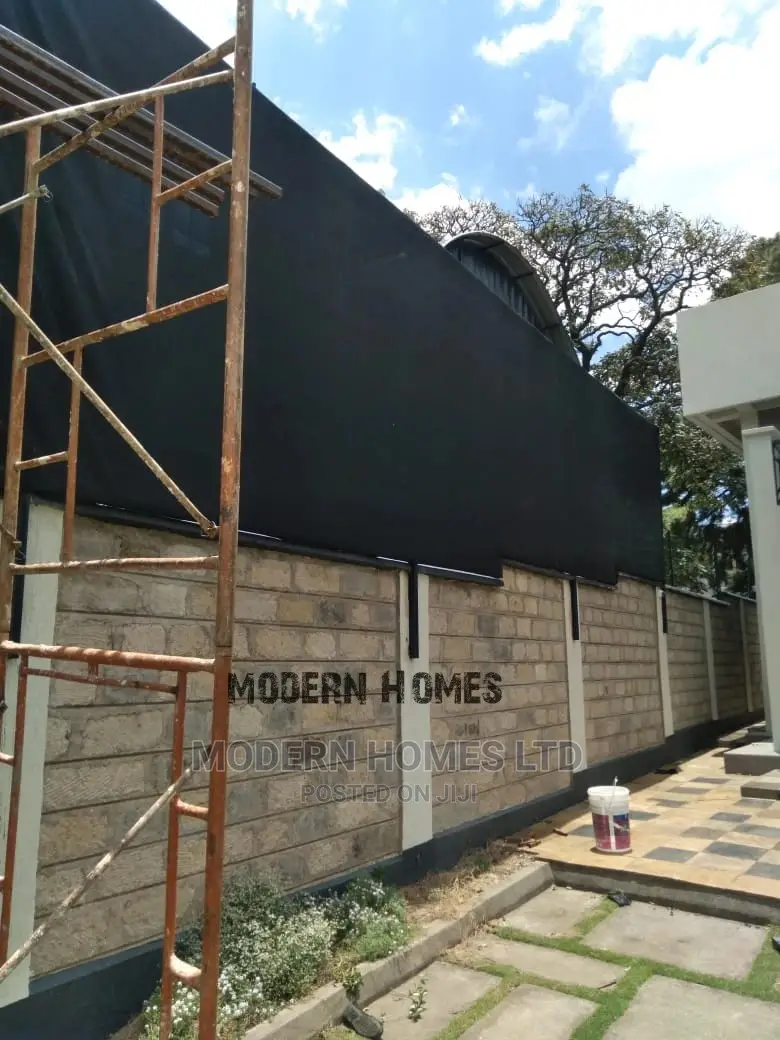 Screen Fencing, Keeps Your Property Private