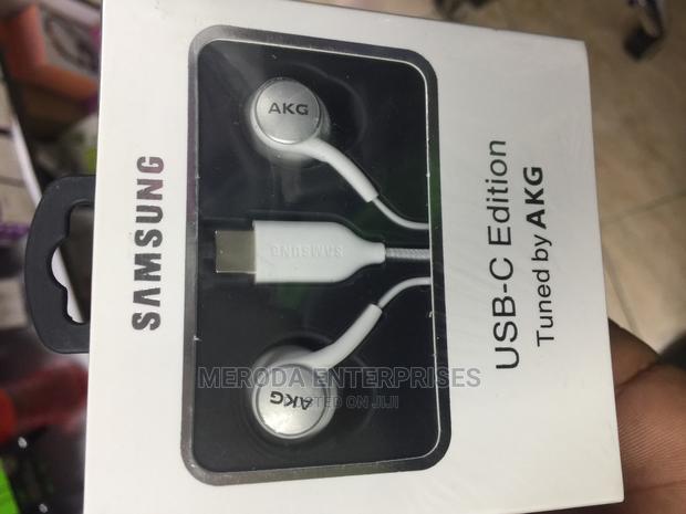 Samsung AKG Usb C Edition Earphone - main view